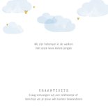 Geboortekaartje lichtblauwe wolken hartjes goudlook 2