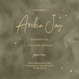 Geboortekaartje met groene waterverf en goudfolie hartjes 3