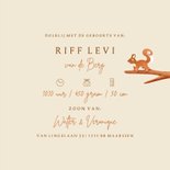 Hip geboortekaartje bosdieren illustratie vosje en eekhoorn 3