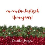 Kerstkaart met foto kerstkrans en rode glitter 3