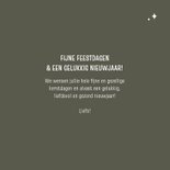 Kerstkaartje met groot 2027 in groentinten 3