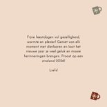 Kerstkaartje patroontje winterse accessoires illustratie 3