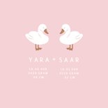 Lief geboortekaartje met twee zwaantjes roze 2