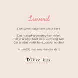 Lieve hondenkaart van klein hondje met bloemenkrans op kop 3