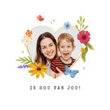 Moederdagkaart bloemen vlinders hartjes liefste mama foto 2