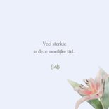 Mooie condoleancekaart met lelies op blauwe achtergrond 3