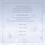 Mooie rouwkaart met bloem op gewassen achtergrond met foto 3