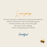 Mooie verjaardagskaart wilde bloemen bij en vlinder 3