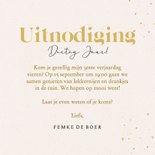 Stijlvolle beige uitnodiging verjaardag feestje met foto's 3