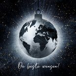Stijlvolle kerstkaart stoere wereldbol kerstbal 2