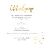 Stijlvolle rode uitnodigingskaart 50 jaar getrouwd met goud  3