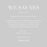 Trouwkaart met grote foto en witte typografie We Say Yes 3