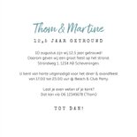 Uitnodiging jubileumfeest strand wegwijzers hout hartjes 3