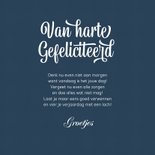 Verjaardagskaart confetti kalligrafie groen blauw typo 3