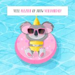 Verjaardagskaart humor zomer koalabeer chillend op het water 2