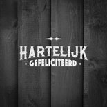 Verjaardagskaart man hout stoer geel typografie 2