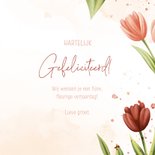 Vrolijke verjaardagskaart met tulpen, hartjes en waterverf 3