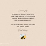 Wenskaart lief illustratie vliegende bij op kraftpapier 3