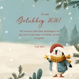 Winterse kerstkaart met pinguïn en kerstboom 3