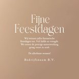 Zakelijk beige kerstkaart met foto's glitters en kerstballen 3
