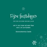 Zakelijke kerstkaart dierenarts pootafdruk foto sneeuw 3