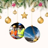 Zakelijke kerstkaart met hulst en kerstballen logo 2