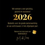 Zakelijke nieuwjaarskaart champagneglazen & klavertjes goud 3