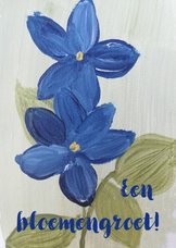 Bloemenkaart met blauwe bloemen