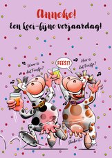 Grappig verjaardagskaart met twee dansende koeien