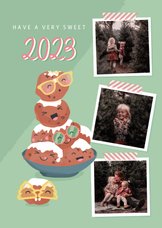 Grappige kerstkaart met illustratie en foto collage