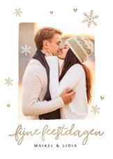 Kerstkaart romantisch met sneeuwvlokjes hartjes en foto