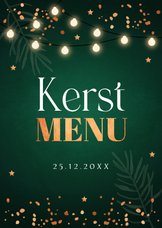 Kerstmenukaart groen lampjes koperlook sterren