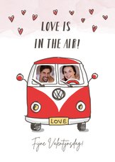 Love is in the air vw busje valentijnskaart