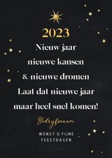 Nieuwjaarskaart zakelijk kerstboom sterren goud 2023