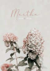 Stijlvolle rouwkaart met foto van hortensia