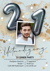 Uitnodiging diner party 21 jaar jongen ballonnen