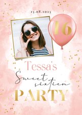 Uitnodiging sweet 16 party foto waterverf ballon confetti