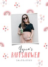 Uitnodigingskaart babyshower meisje regenboog hartjes foto