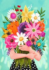 Verjaardagskaart vrouw met een boeket kleurrijke bloemen