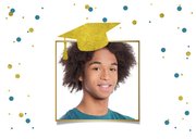 Felicitatiekaart geslaagd examen trots jongen confetti 2