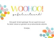 Geslaagdkaart met vrolijke regenboog letters 3