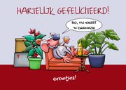 Grappige felicitatiekaart met muizen die met meubels sjouwen 3