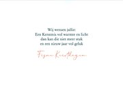 Kerstkaart met kleurrijk getekende lampjes 3