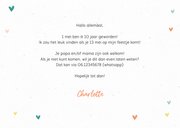 Kinderfeestje uitnodiging meisje wegwijzers hartjes foto 3