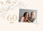 Klassieke fotokaart huwelijksjubileum met witte bloemen 2