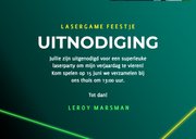 Stoere fotokaart uitnodiging kinderfeestje laser gamen 3