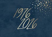 Uitnodiging 50 foto jaartallen donkerblauw met terrazzo 2