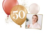 Uitnodiging verjaardagsfeest vrouw 50 jaar ballonnen goud 2