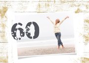 Uitnodiging wegwijzer strandstijl oker met foto 2