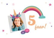 Verjaardagskaart kind unicorn eenhoorn sterretjes jarig 2
